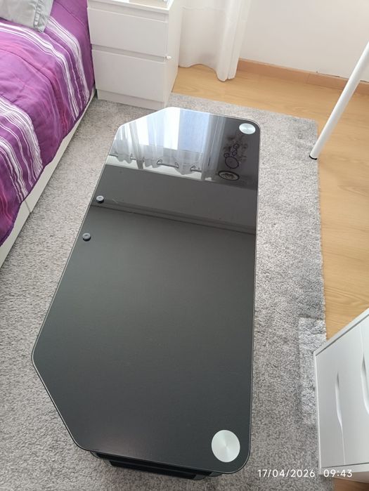 Rack para TV em vidro preto