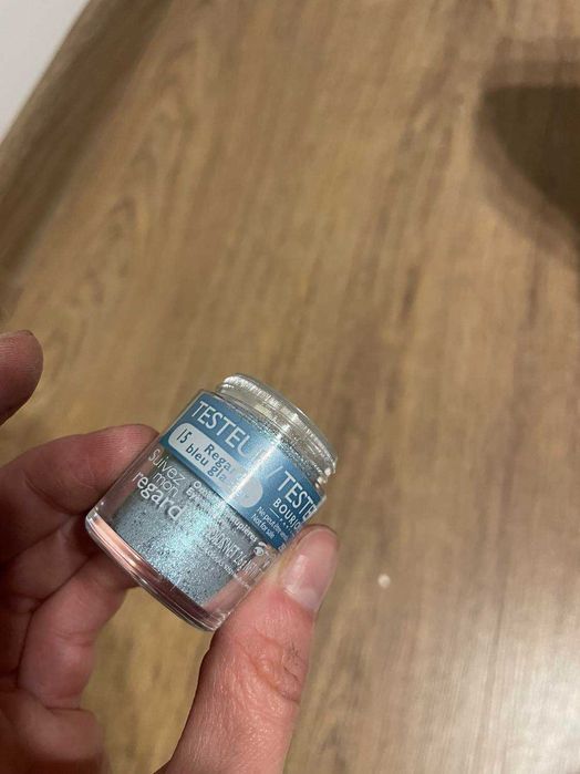 niebieskie cienie do powiek - sypkie