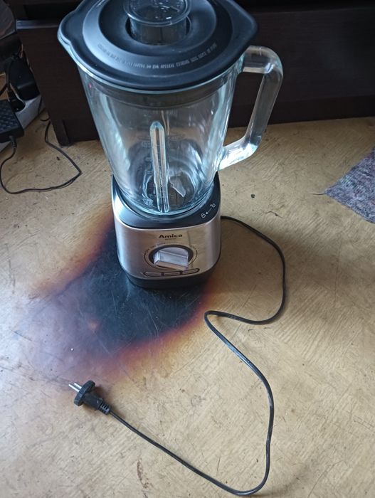 Blender kielichowy