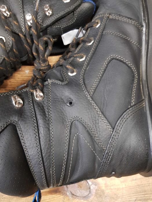 Buty robocze DAKOTA rozm 45 wkł 30 cm S3