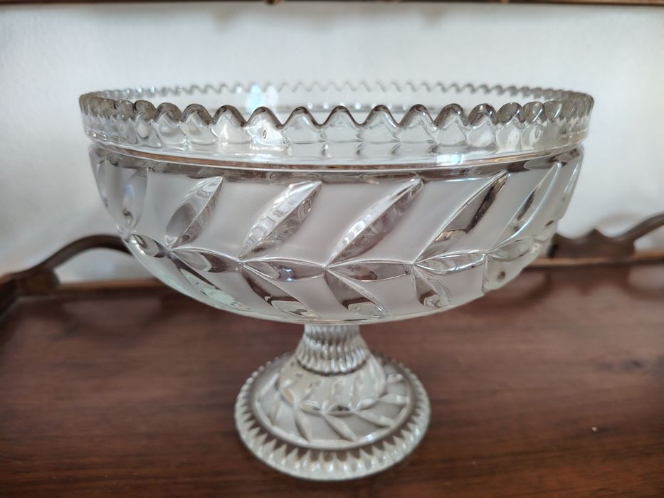 German Crystal Fruit Bowl445524303812372482