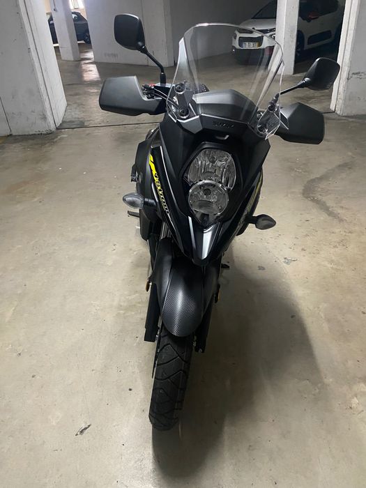 Mota V STROM 650 oportunidade!