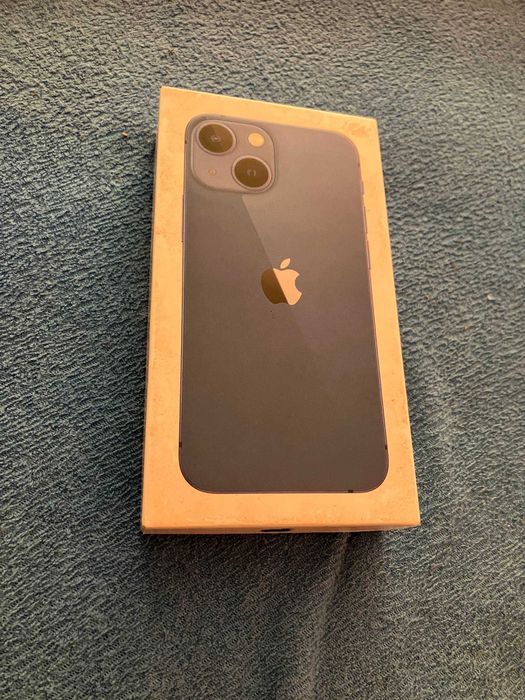 Telefon IPhone 13 mini