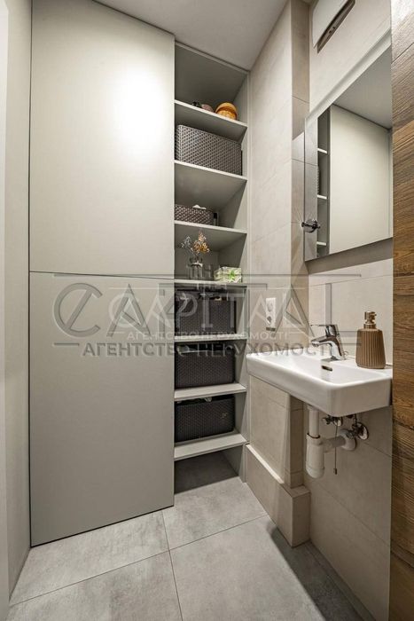 Оренда квартири , Шевченківський район (встановлено генератор)