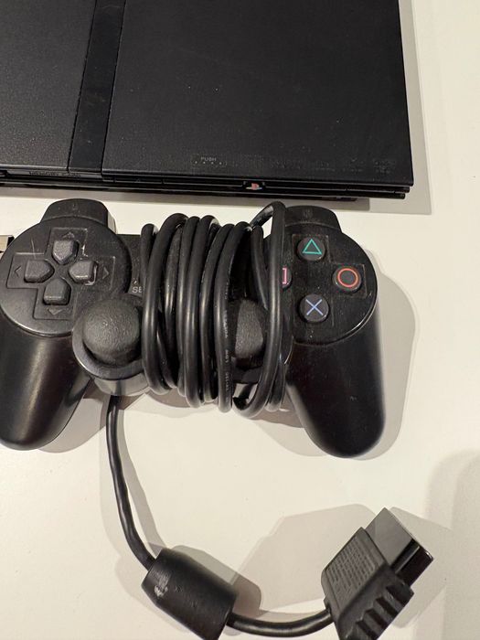 Używana Konsole Sony PlayStation 2 (PS2) Czarna