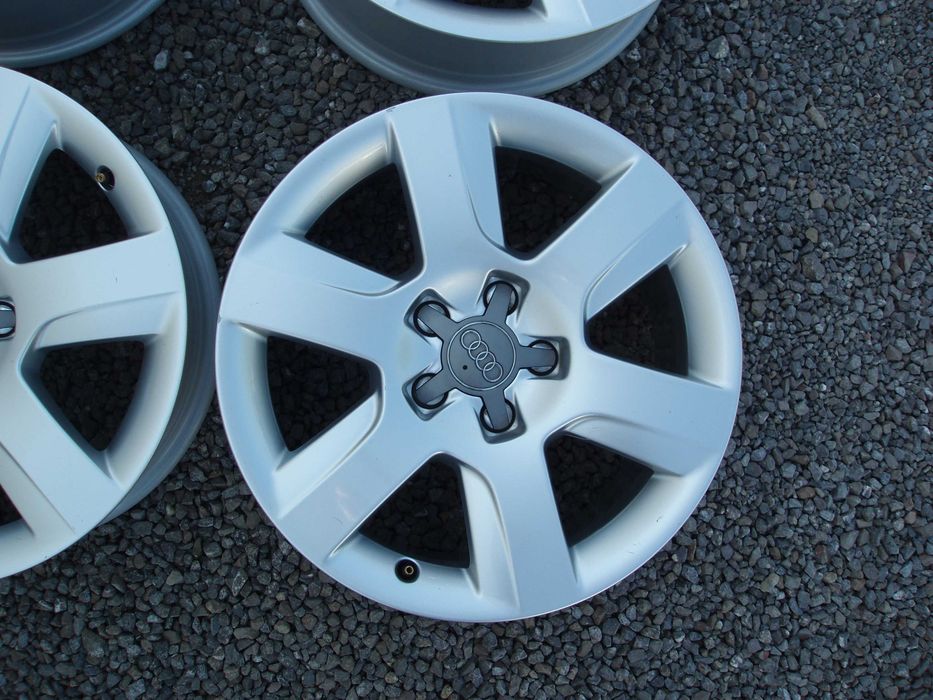 Felgi Aluminiowe  5x112x66.6  17''  ET26 Oryginał AUDI