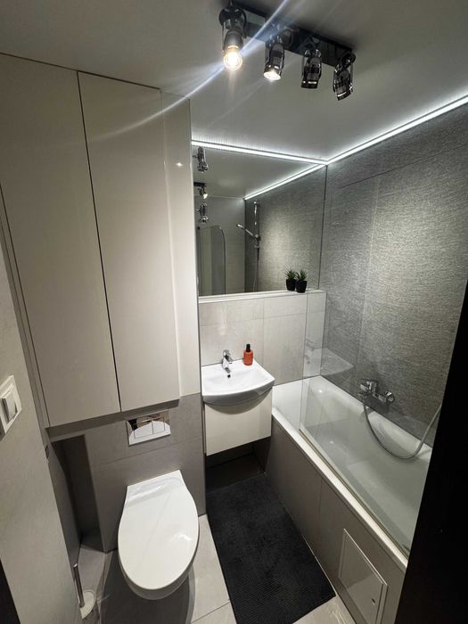 Legnicka 26 | 37m² 2 pokoje | 5/10 cichy koniec korytarza | 2 windy