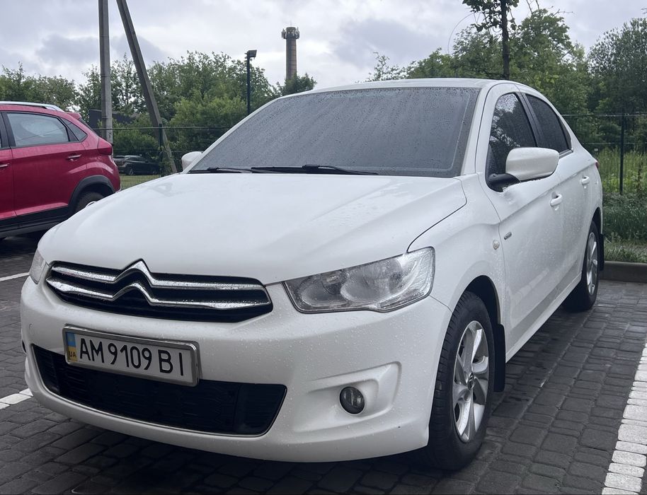 Офіційний автомоболь
