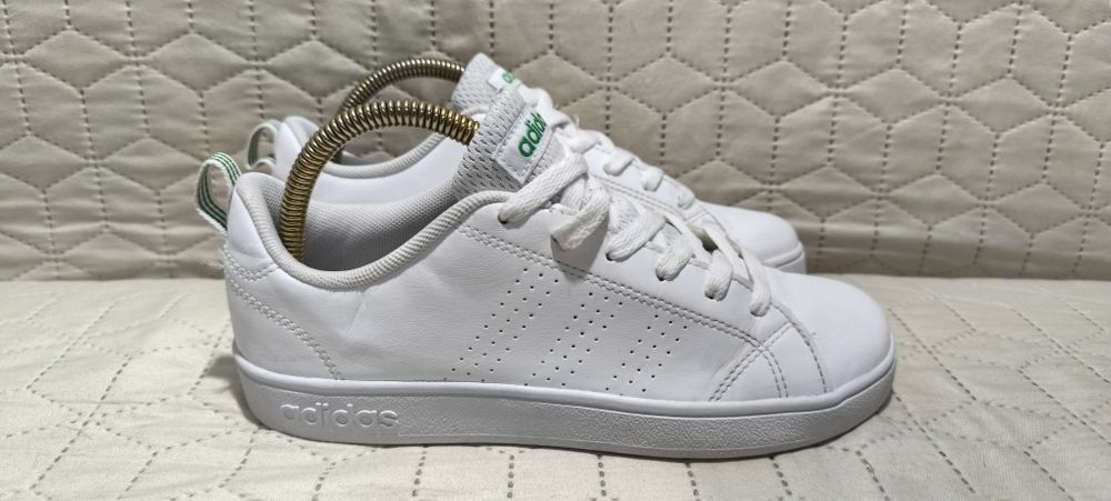Кросівки Adidas Advantage Base, 36,5 р., 23-23,5 см