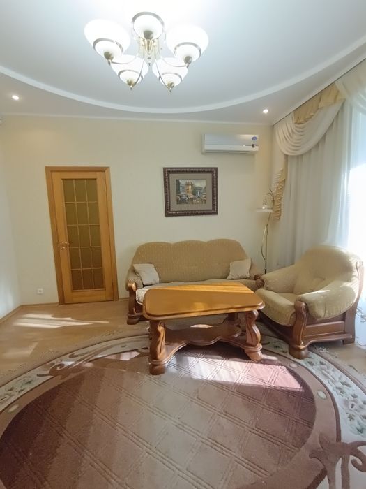 Продам 2 -х ком.кв в центре города с автономным отоплением 96 квартал