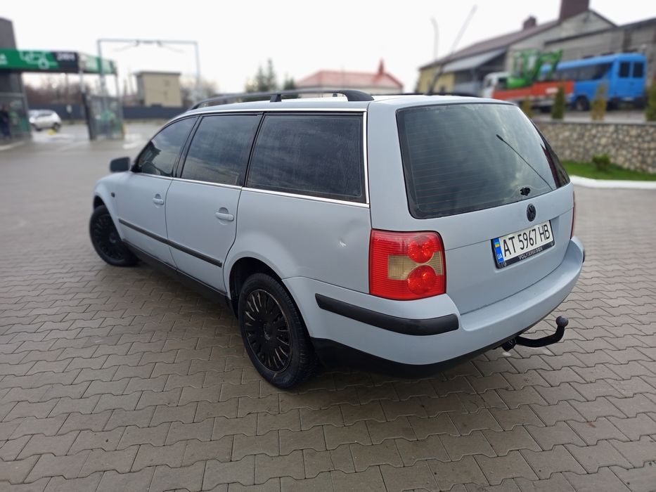 Автомобіль пасат