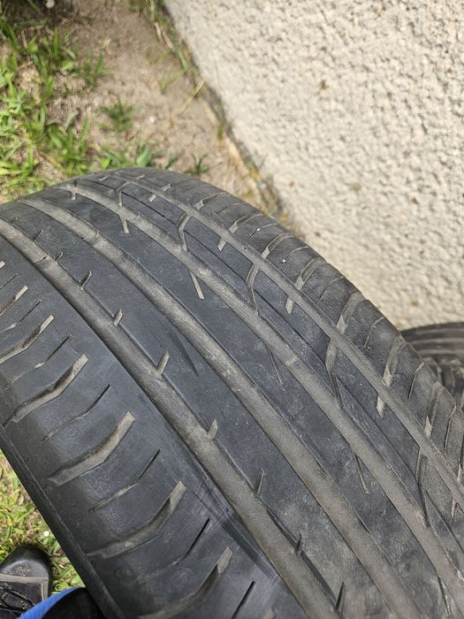 Continental 215/55 18" Lato