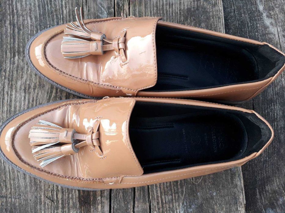Продам кожаные лоферы M&S collection