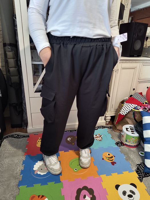 Spodnie damskie bojówki,czarne,nowe.