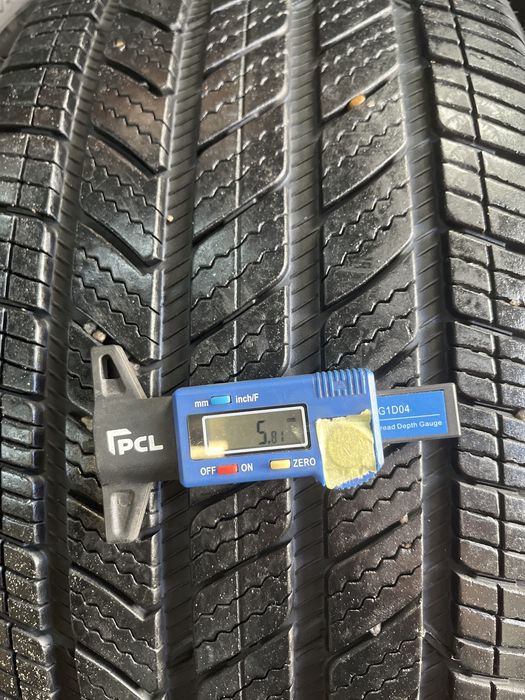 В продаже комплект 245/45р19 Bridgestone Turanza