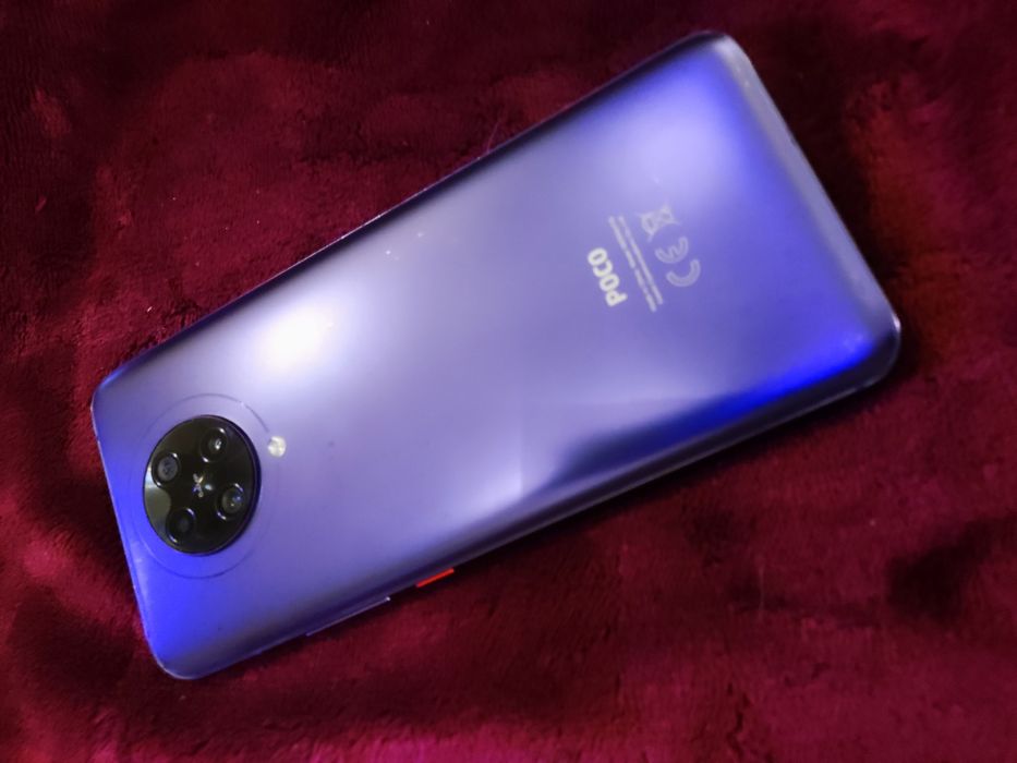 Продам смартфон Poco f2 pro 6/128gb