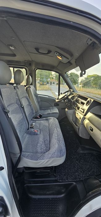 Renault Master 2.5 dCi Caixa Fechada