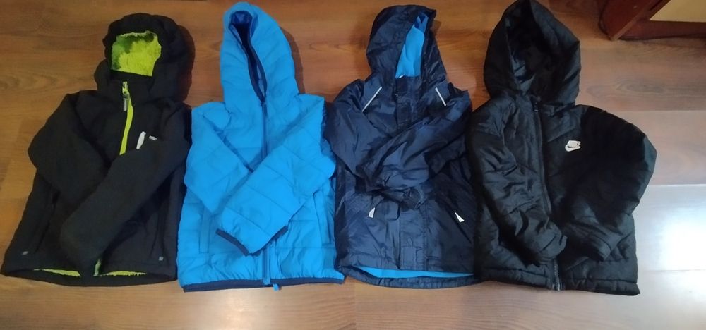 Демісезонна курточка Nike,zara костюм ,кросівки nike,чоботи Timberland