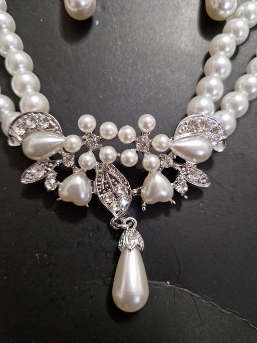 Весільна святкова біжутерія