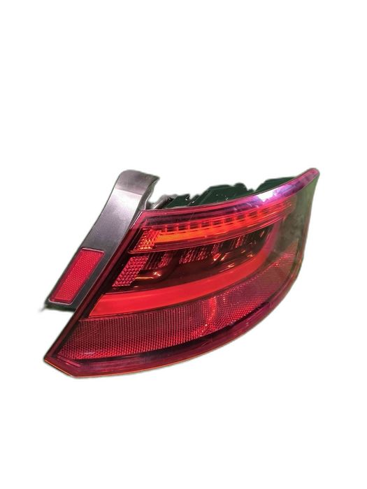 Farolim Direito AUDI A3 8V4945096D (OEM) | 81100202 (OEM)