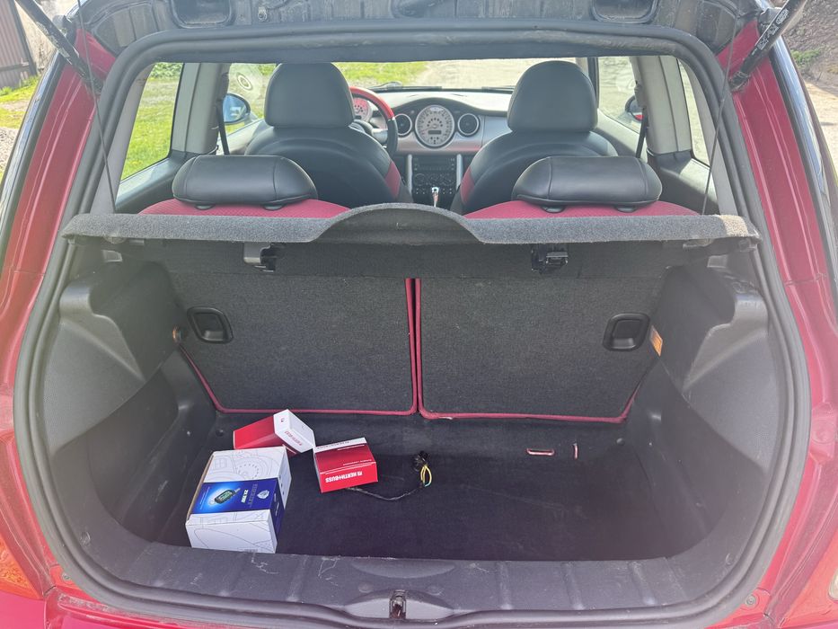 Mini Cooper. автомат.