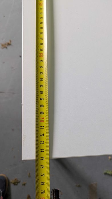Stół z IKEA kwadratowy