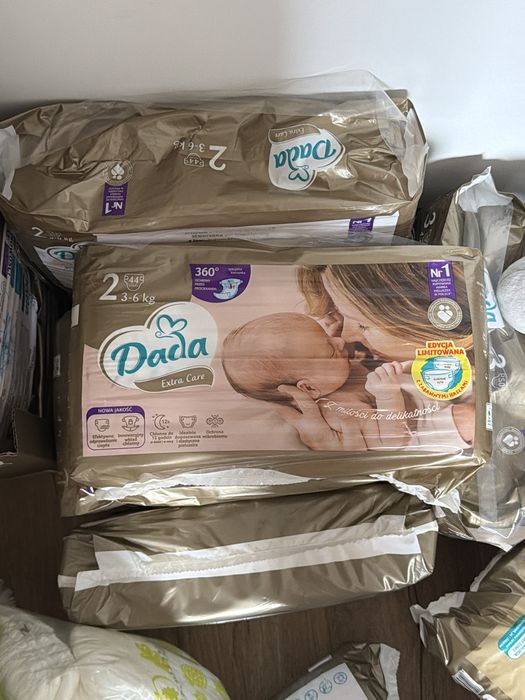 Pieluchy DADA rozmair 2 posiadam 8 opakowań