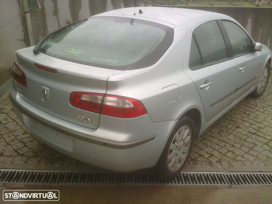 Traseira / Frente /Interior Renault Laguna 2003
