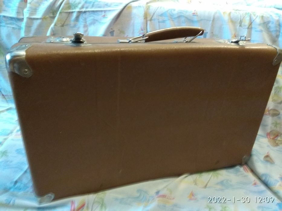 Чемодан времён СССР