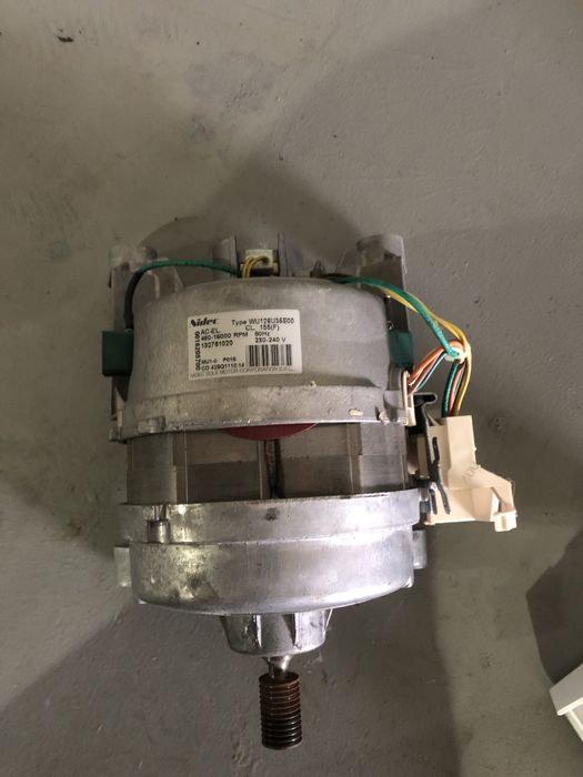 Двигун до пральної машинки