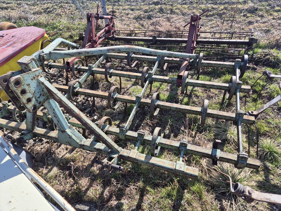 Agregat uprawowy brony  kultywator