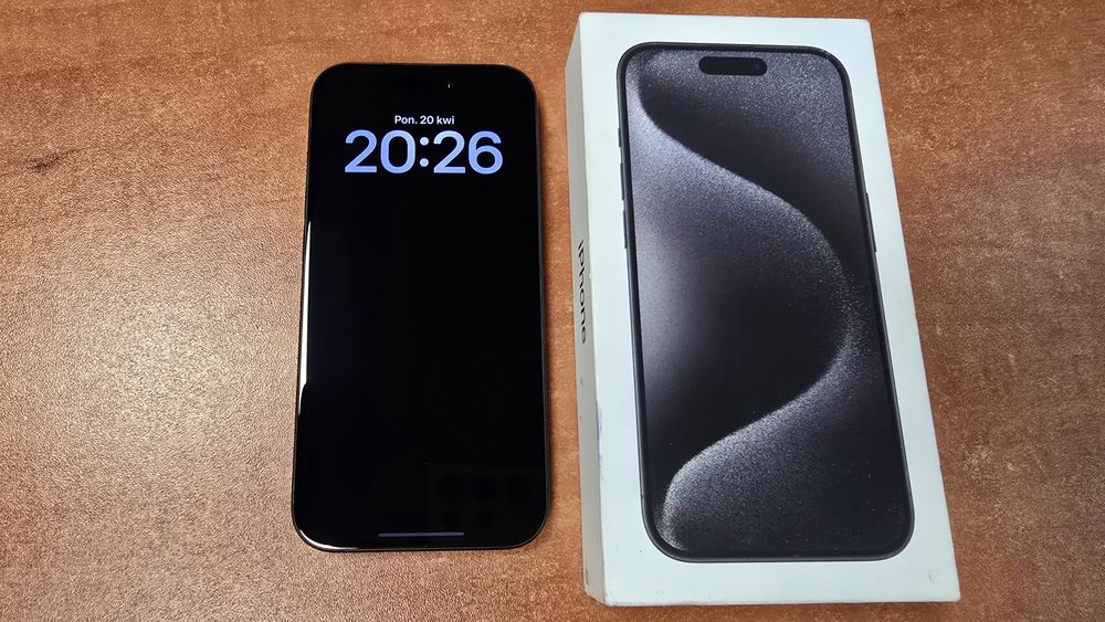 iPhone 15 Pro 128GB czarny, stan bdb