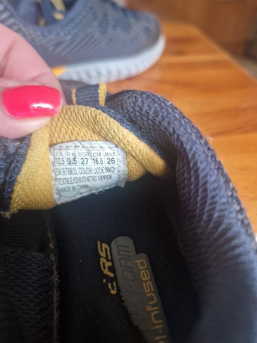 Adidasy chłopięce 27