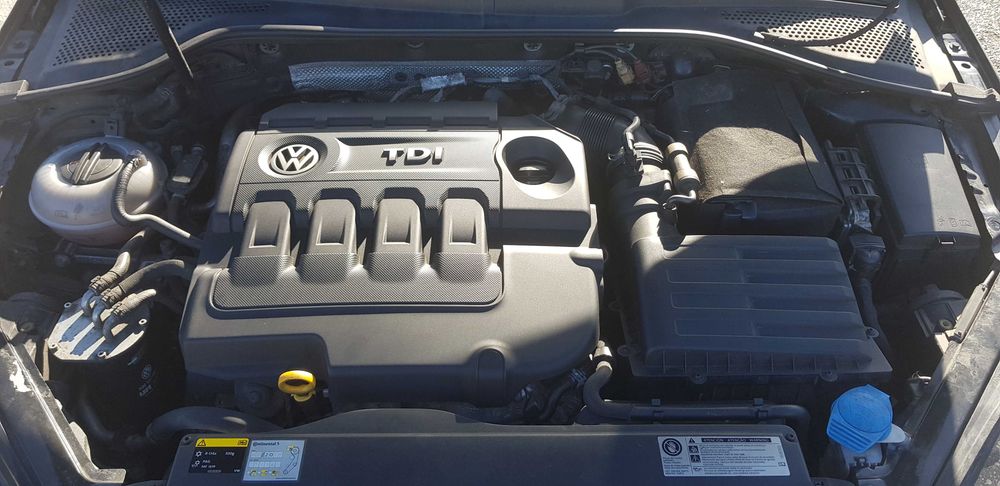 VW Golf Variant 2.0 TDI 150CV Highline