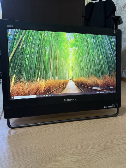 Моноблок Lenovo ThinkCentre M93z