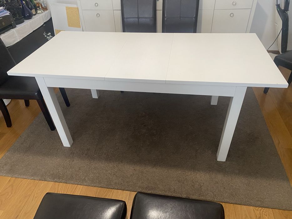 Mesa de jantar extensível + 6 cadeiras em pele – conjunto completo