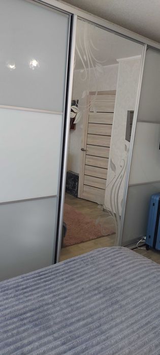 Продам двокімнатну квартиру