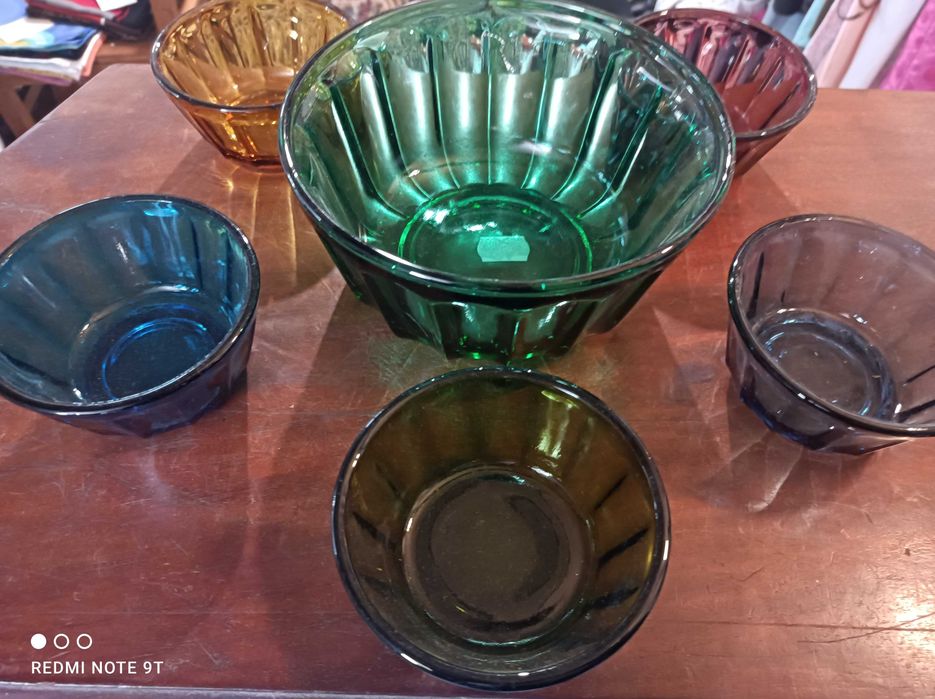 Conjunto taça Antiga com tacinhas