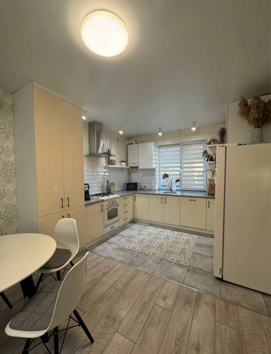 Продаж таунхауса КМХуторок