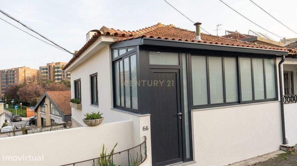 Ruína para Reabilitação e com potencial de ampliação em Ramalde | Port