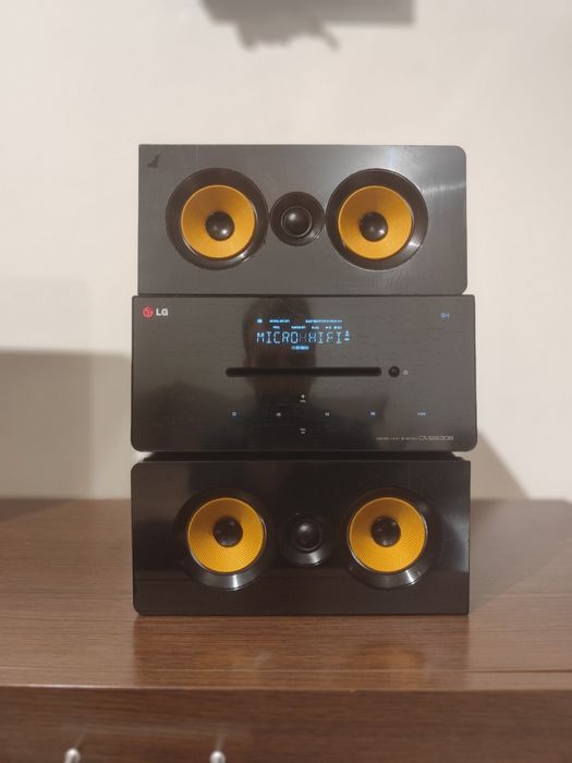 LG  micro Hi-Fi System – Óptimo estado + Comando