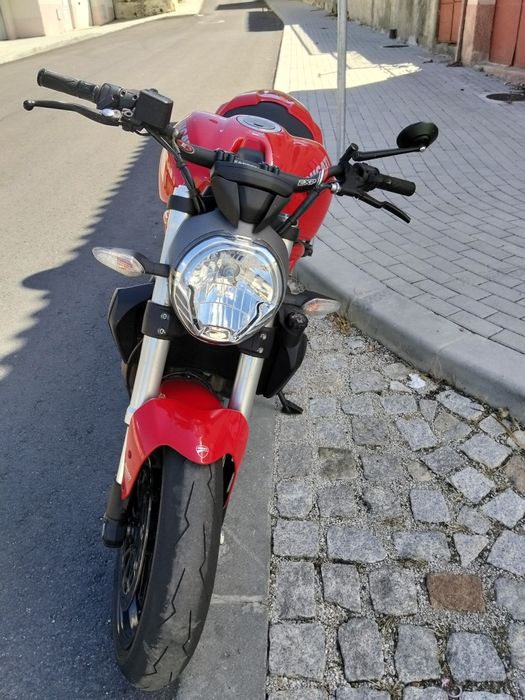Ducati Monster 821