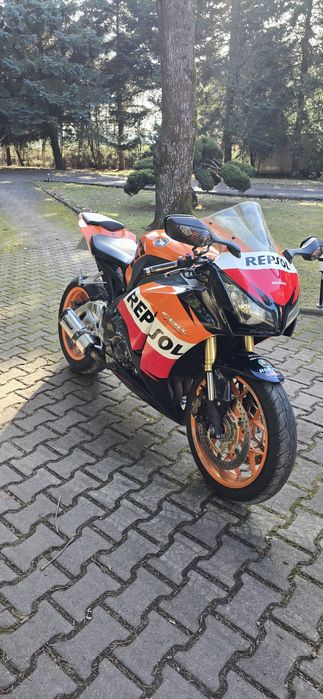 Honda CBR 1000RR FireBlade SC59 Repsol