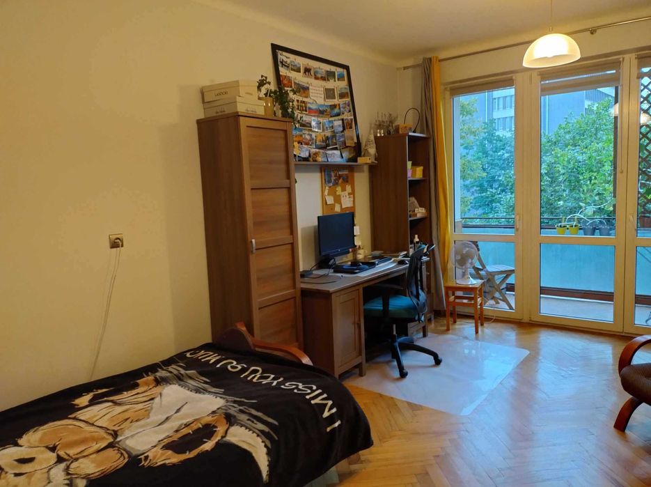 pokój do wynajęcia/dziewczyna/blisko Ronda Mogilskiego