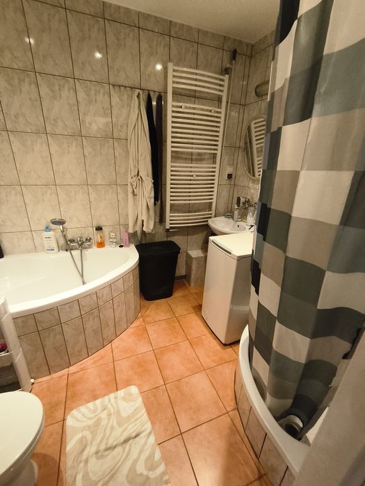 Dom na sprzedaż w spokojnej okolicy