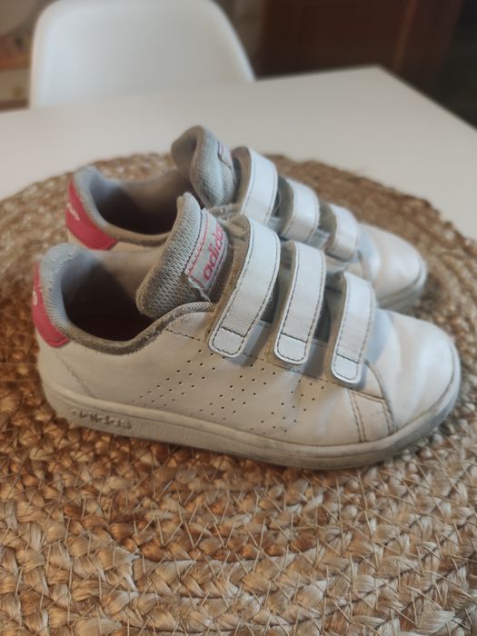 Ténis adidas menina