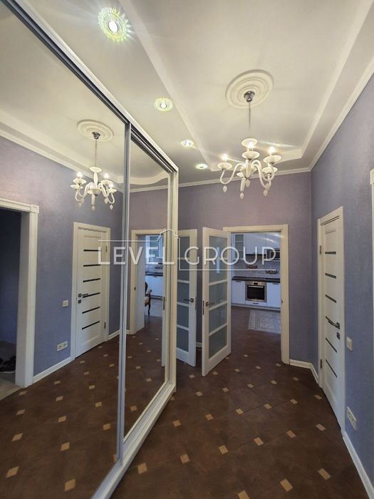 Козин, аренда стильного дома, большая территория, охрана, озеро.