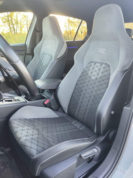 VW Golf 8 VIII 1.5 eTsi 150km 2020r R-line DSG iQ light
