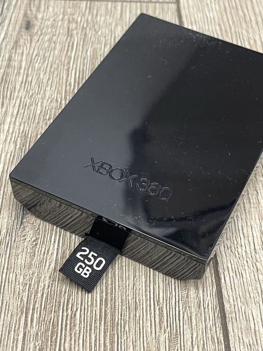 Xbox 360 Slim Komplet, Kinect, 2 Pady, Gry, Dysk 250GB