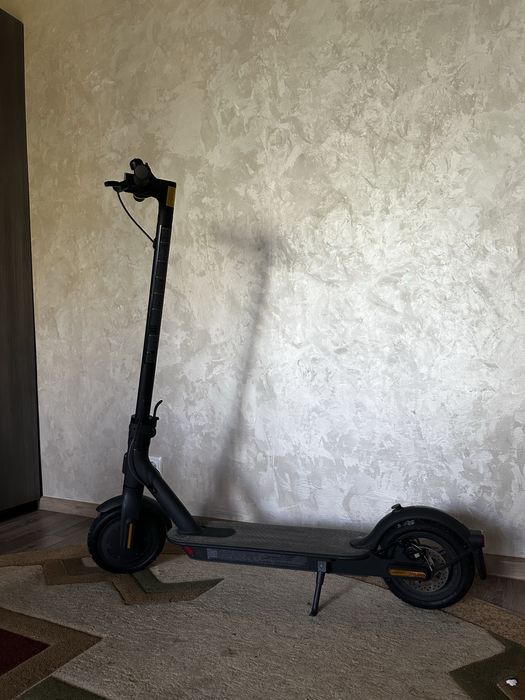 Електросамокат ксіомі